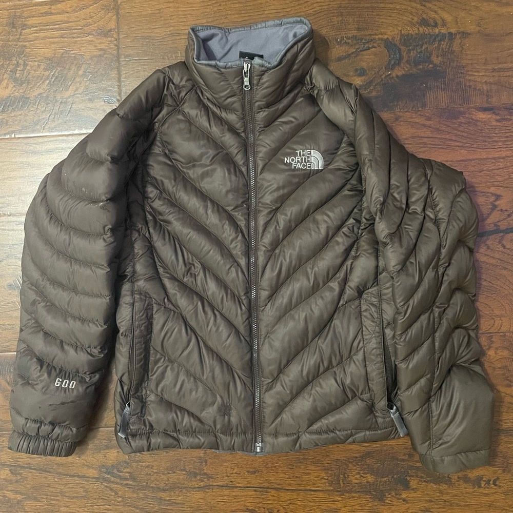 The North Face Brown girls medium Puffer Insulated Jacket